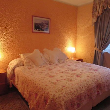 Marilu 'S Bed And Breakfast Hostelサンティアゴ エクステリア 写真